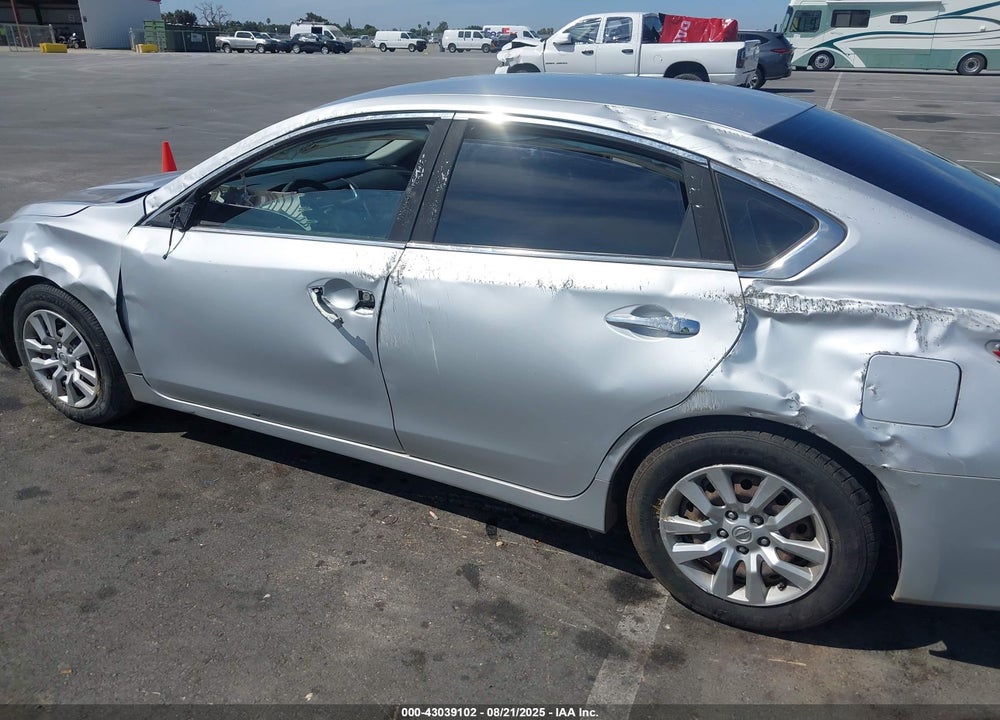 2016 NISSAN ALTIMA VIN: 1N4AL3AP7GN361592