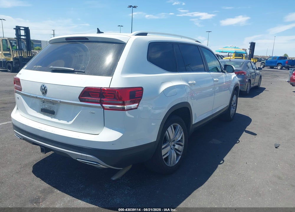 2019 VOLKSWAGEN ATLAS VIN: 1V2WR2CA7KC593937