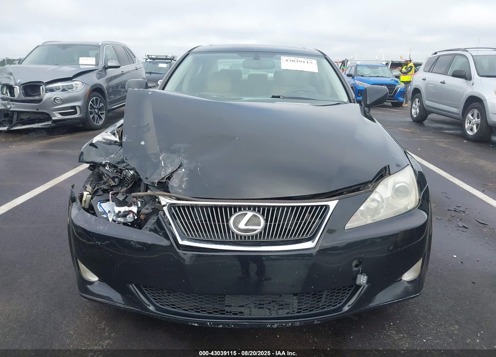 2008 LEXUS IS 250 VIN: JTHBK262X85053860