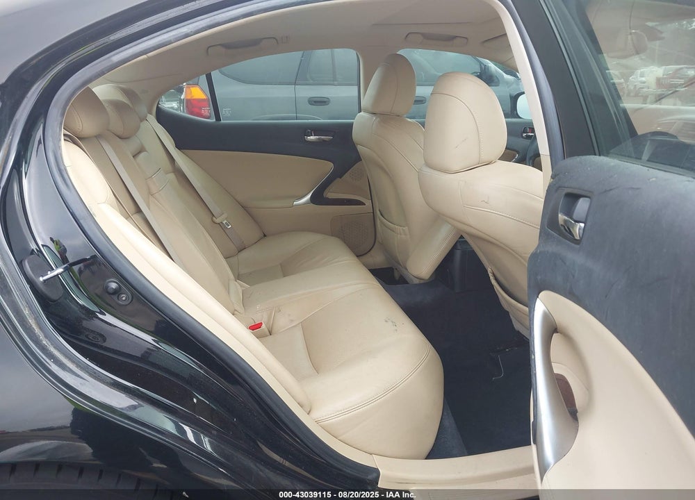 2008 LEXUS IS 250 VIN: JTHBK262X85053860