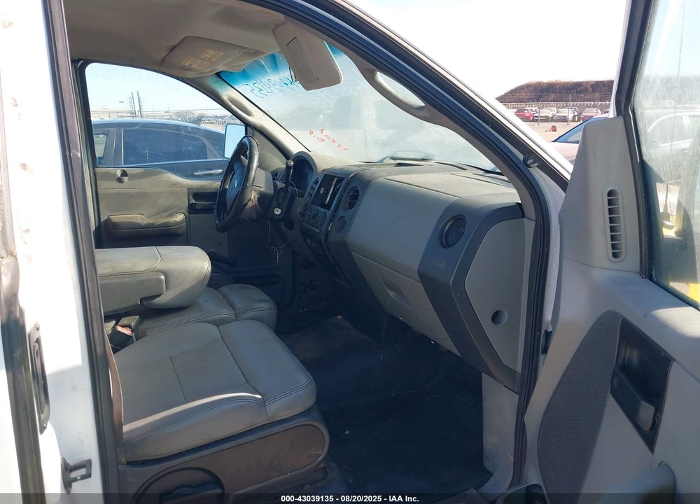 2005 FORD F-150 XL/XLT VIN: 1FTRF12545NB77701