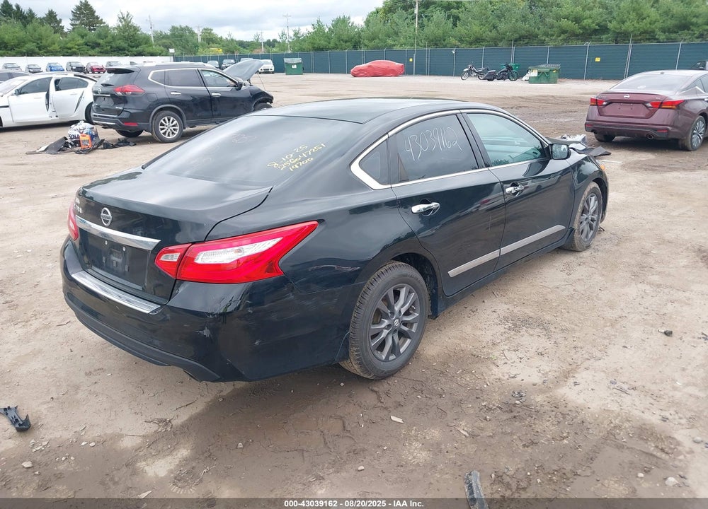2016 NISSAN ALTIMA VIN: 1N4AL3AP4GN382853
