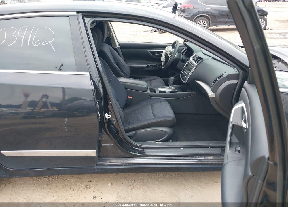 2016 NISSAN ALTIMA VIN: 1N4AL3AP4GN382853