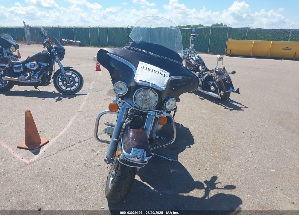 2005 HARLEY-DAVIDSON FLHTI VIN: 1HD1FVW145Y613827