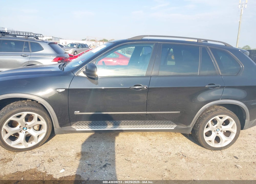 2008 BMW X5 VIN: 5UXFE83528L161427