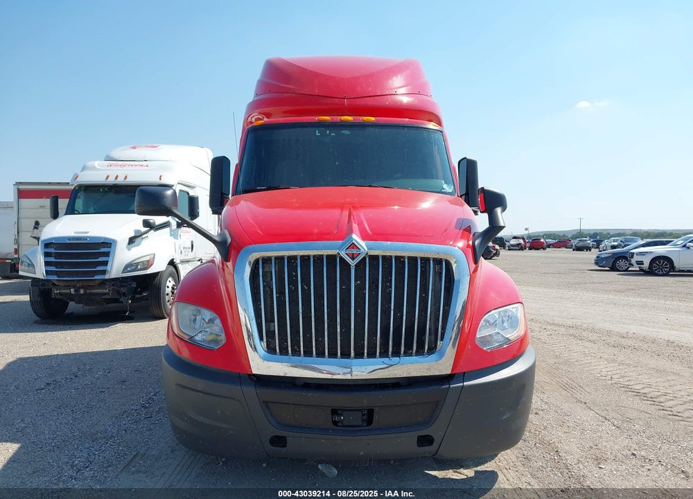 2019 INTERNATIONAL LT VIN: 3HSDZAPR7KN499284