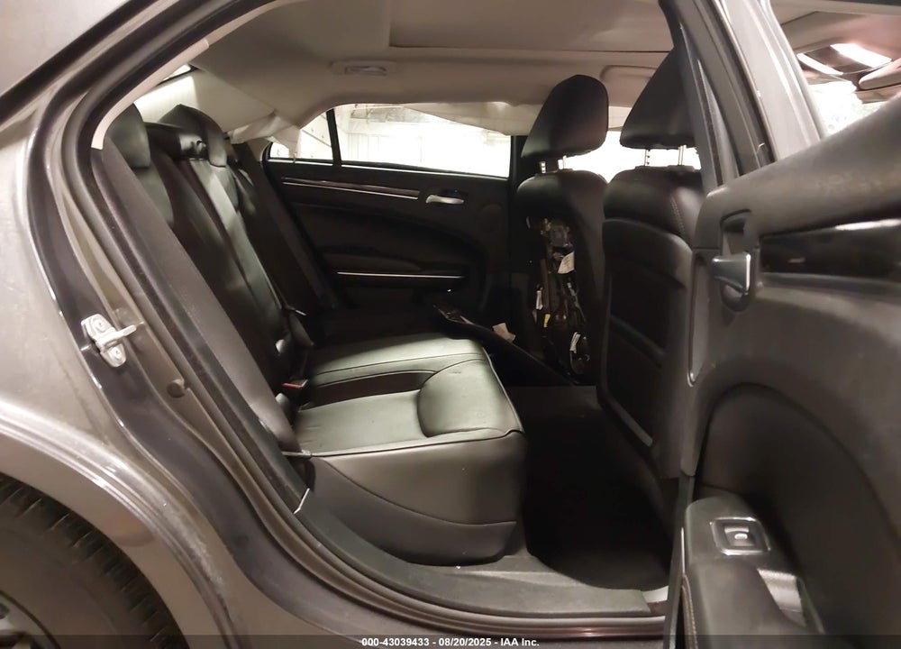 2023 CHRYSLER 300 TOURING L AWD VIN: 2C3CCASG8PH614020