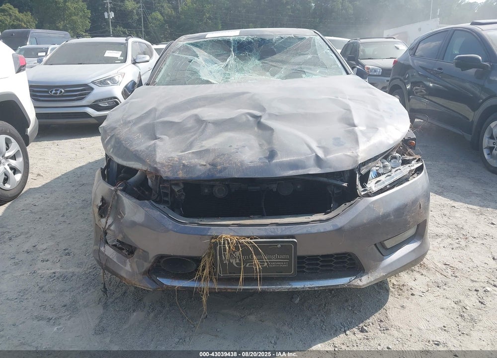 2014 HONDA ACCORD VIN: 1HGCR3F99EA003105