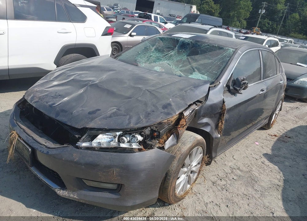 2014 HONDA ACCORD VIN: 1HGCR3F99EA003105