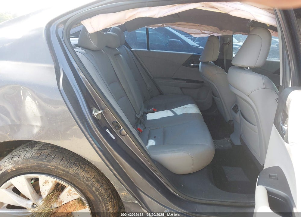 2014 HONDA ACCORD VIN: 1HGCR3F99EA003105