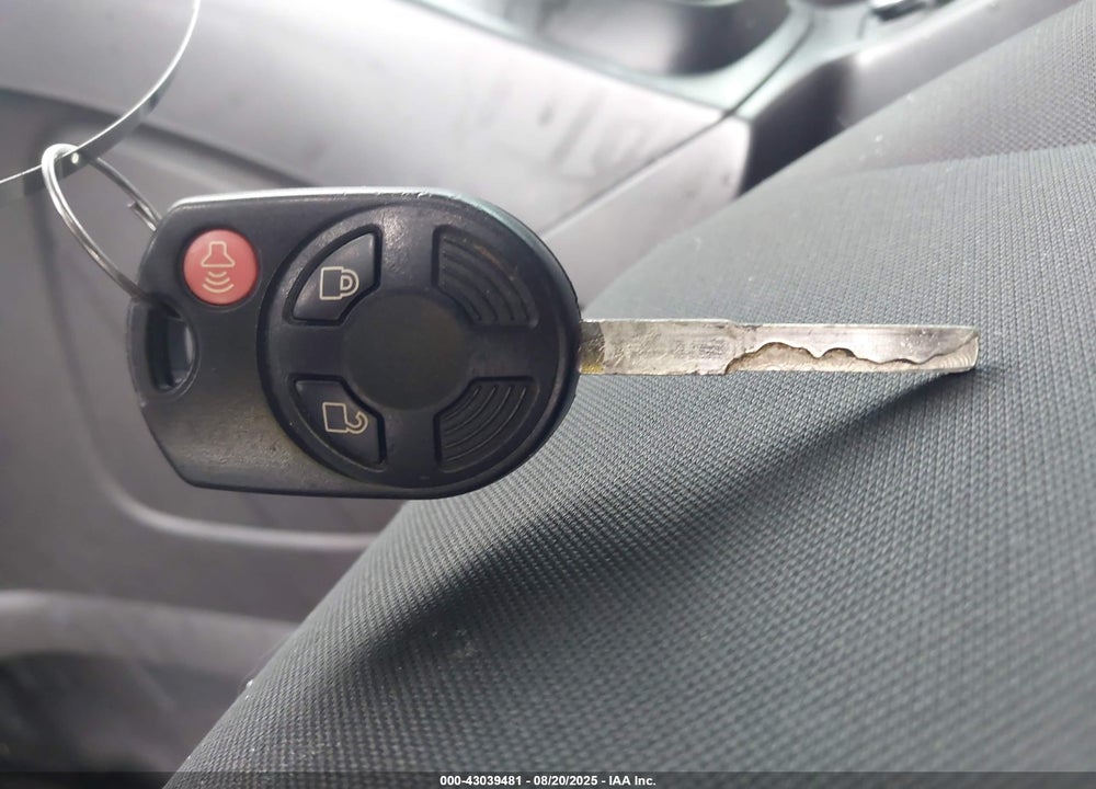 2016 FORD ESCAPE VIN: 1FMCU0F71GUB88449