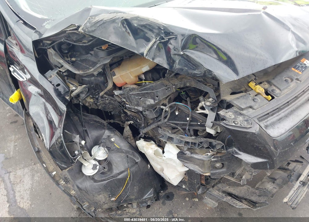 2016 FORD ESCAPE VIN: 1FMCU0F71GUB88449