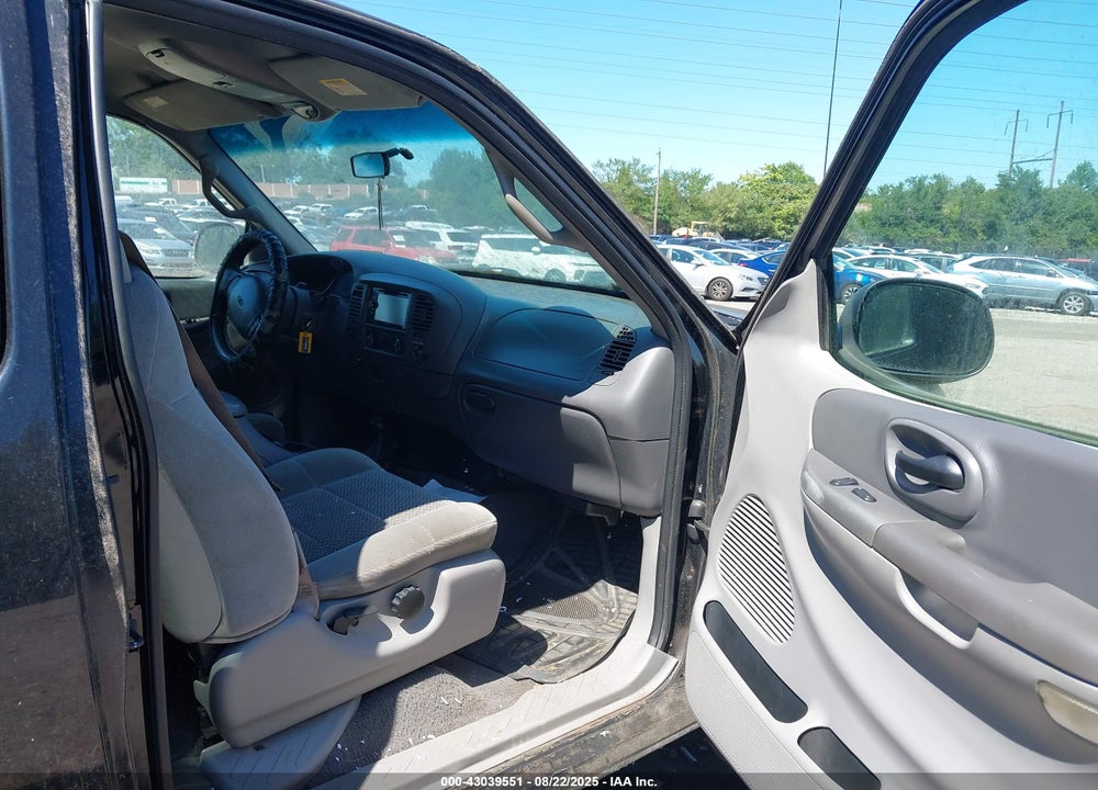 2001 FORD F-150 LARIAT/XL/XLT VIN: 1FTRX18W71NB64237