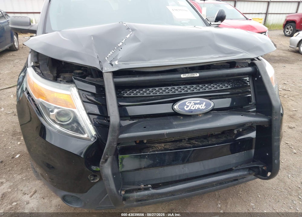 2015 FORD POLICE INTERCEPTOR VIN: 1FM5K8AR2FGA15736