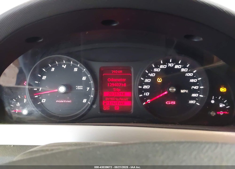 2009 PONTIAC G8 VIN: 6G2ER57779L165896