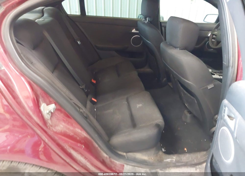 2009 PONTIAC G8 VIN: 6G2ER57779L165896