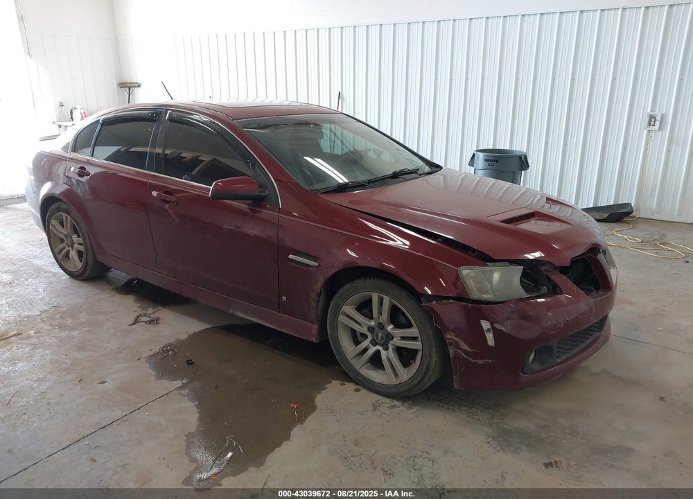 2009 PONTIAC G8 VIN: 6G2ER57779L165896