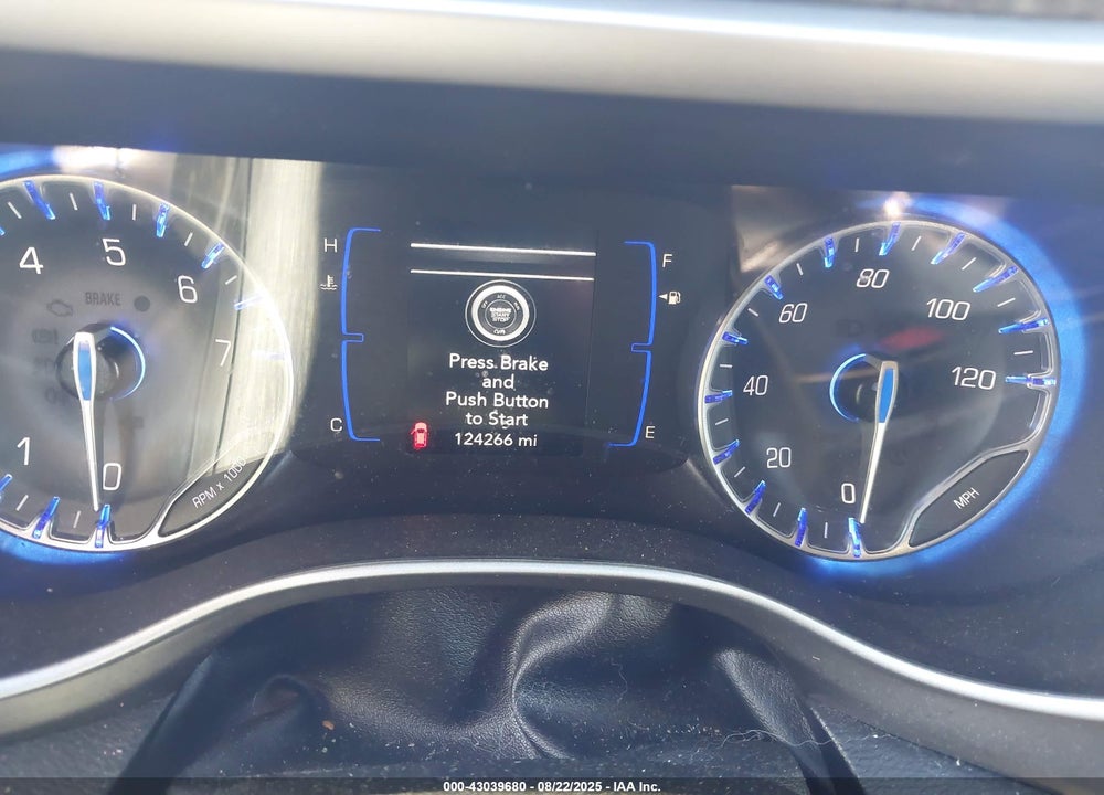 2020 CHRYSLER PACIFICA TOURING L VIN: 2C4RC1BG8LR140323