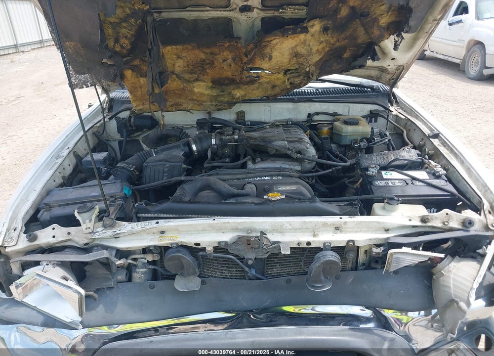 2002 TOYOTA 4RUNNER SR5 V6 VIN: JT3GN86R820226573