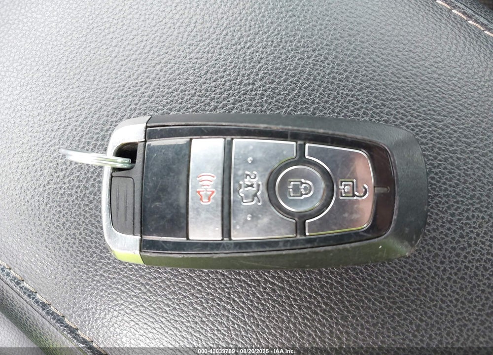 2018 FORD FUSION VIN: 3FA6P0LUXJR162892