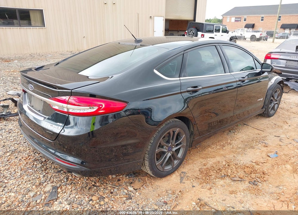 2018 FORD FUSION VIN: 3FA6P0LUXJR162892