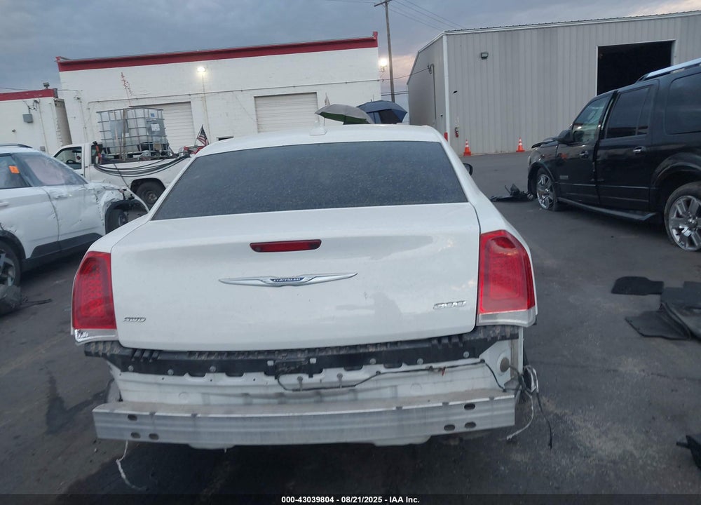 2019 CHRYSLER 300 VIN: 2C3CCAKG0KH686788