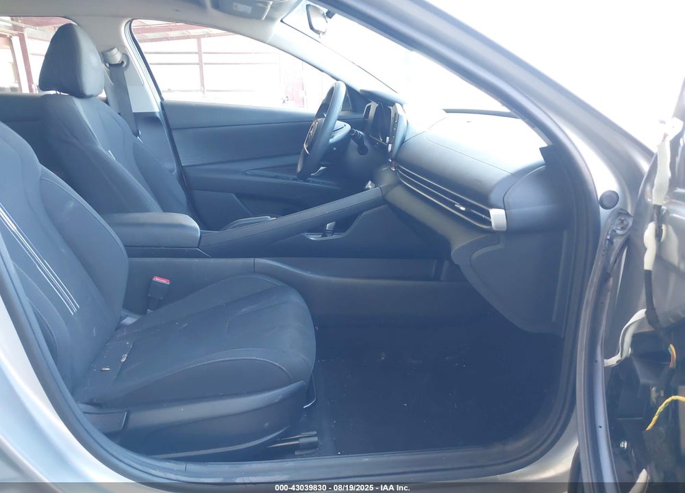 2023 HYUNDAI ELANTRA SEL VIN: 5NPLM4AG2PH095002
