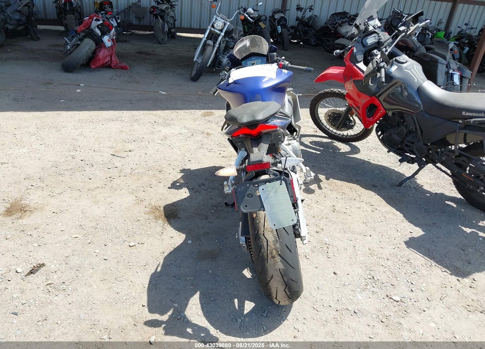 2024 APRILIA RS 660 VIN: ZD4KSUG03RS002847
