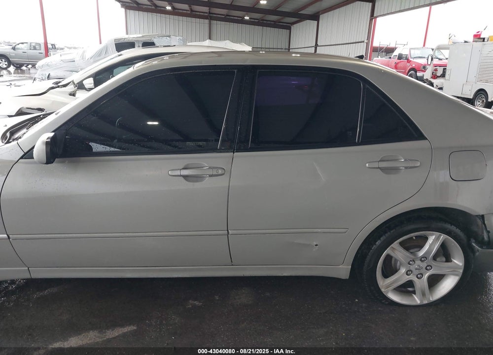 2001 LEXUS IS 300 VIN: JTHBD182510011973