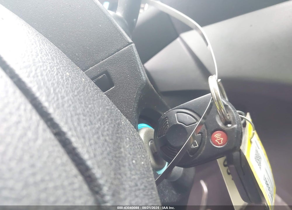2018 FORD ESCAPE VIN: 1FMCU0GD9JUD36861