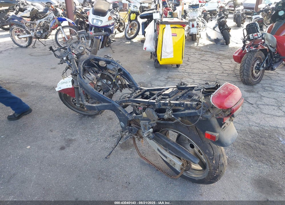 2004 KAWASAKI ZX600 E VIN: JKAZX4E124B521575