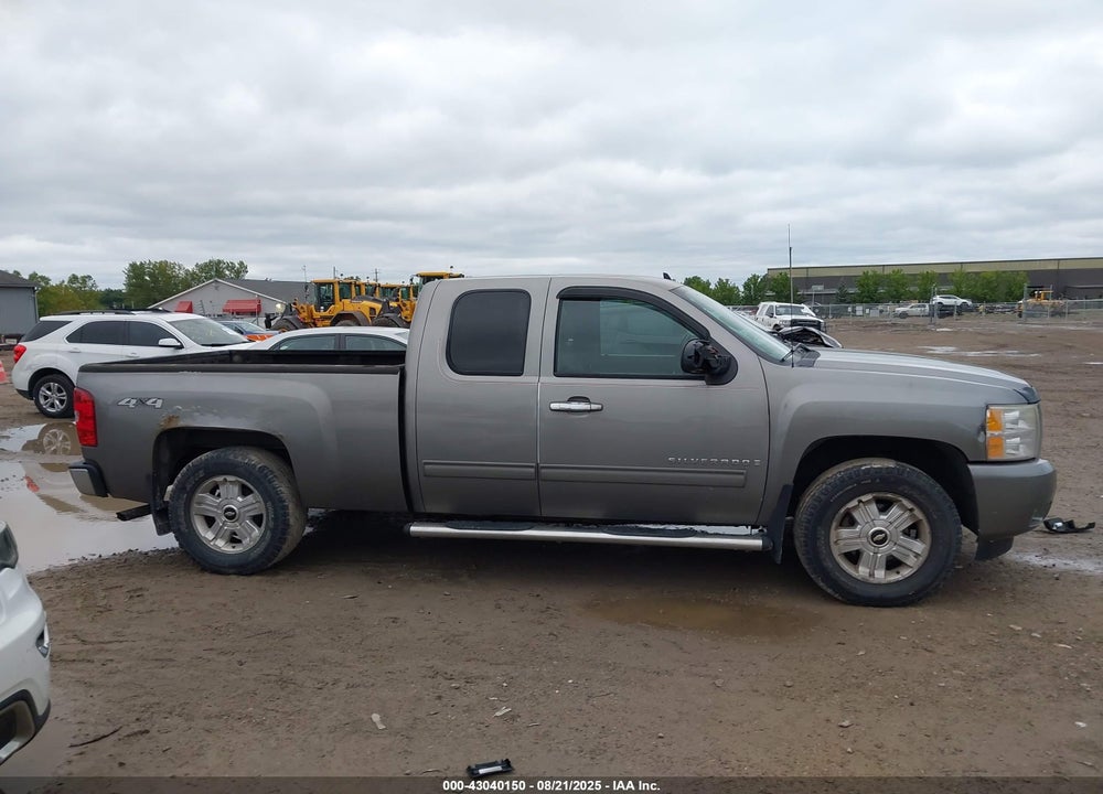 2009 CHEVROLET SILVERADO 1500 VIN: 1GCEK29039Z167718
