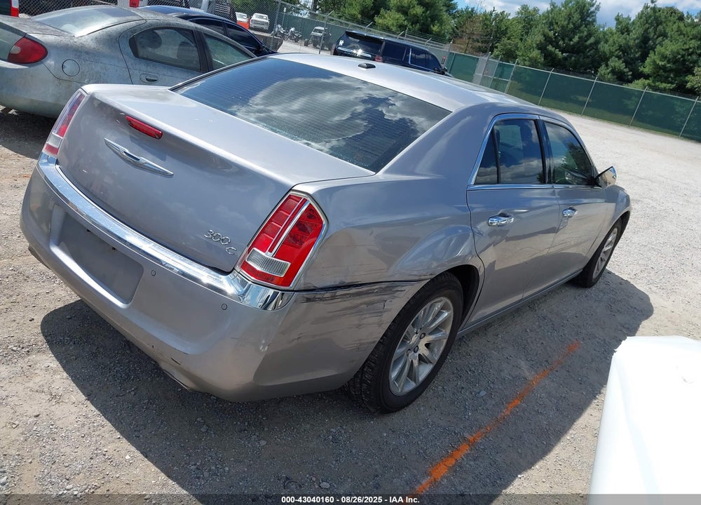 2013 CHRYSLER 300 VIN: 2C3CCAEG2DH687519