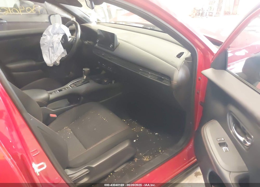 2023 HONDA HR-V VIN: 3CZRZ2H52PM706168