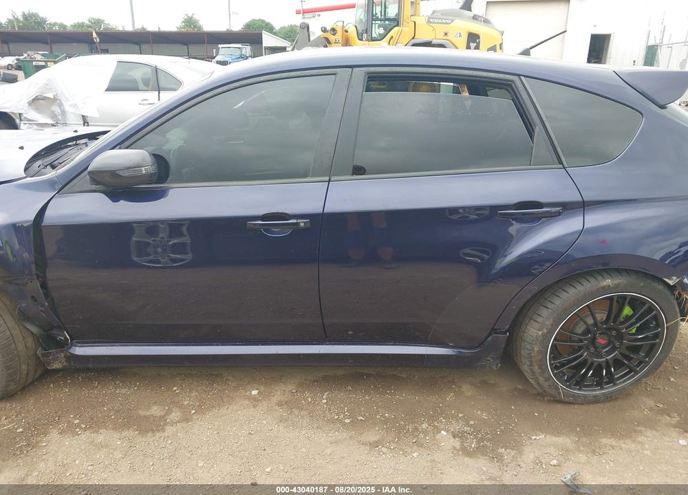 2014 SUBARU IMPREZA VIN: JF1GR8H64EL219602