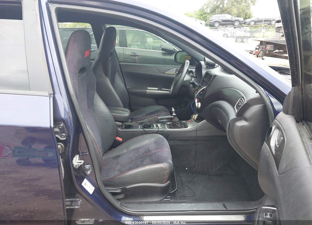 2014 SUBARU IMPREZA VIN: JF1GR8H64EL219602