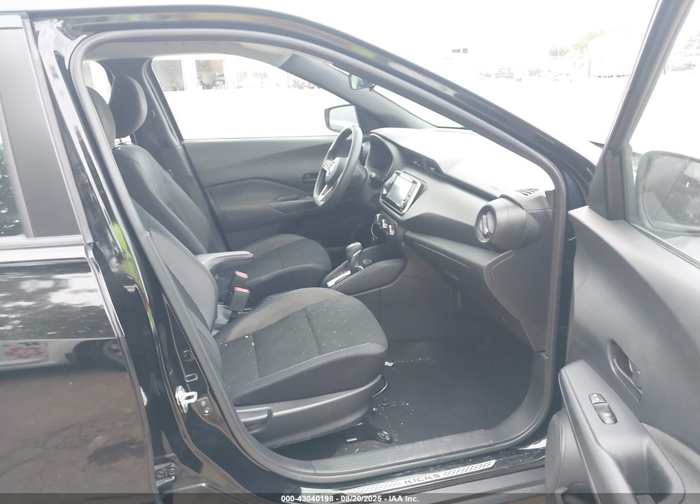 2019 NISSAN KICKS VIN: 3N1CP5CU7KL565844