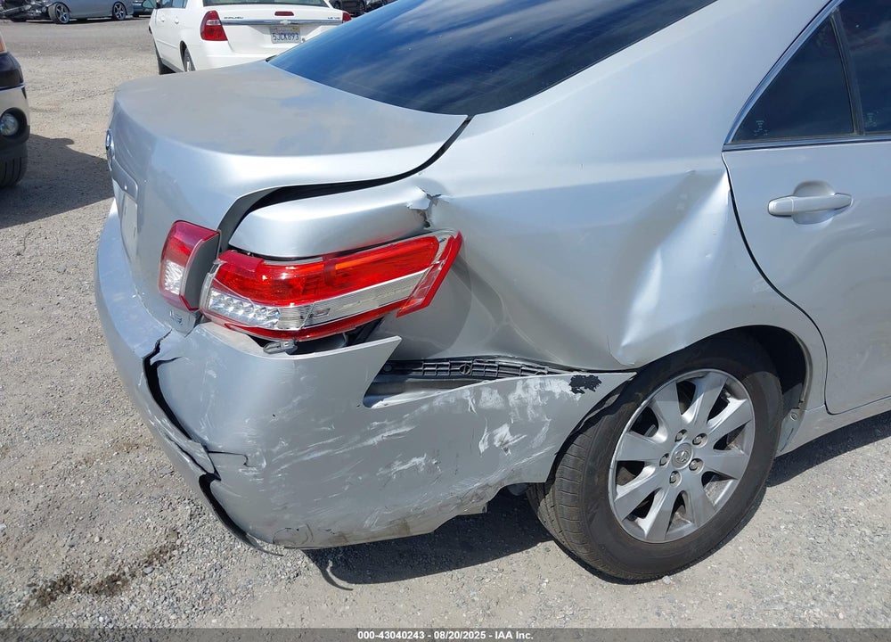 2011 TOYOTA CAMRY LE VIN: 4T1BF3EK2BU213025