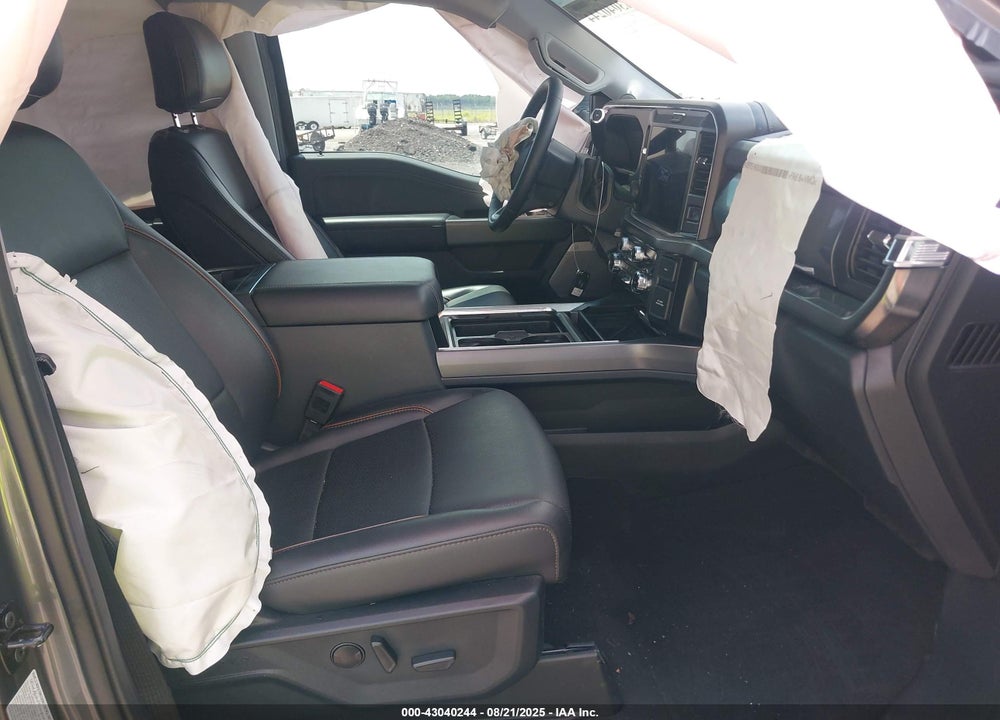 2025 FORD F-350 LARIAT VIN: 1FT8W3DM5SEC64918