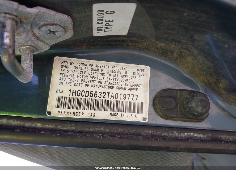 1996 HONDA ACCORD LX/EX VIN: 1HGCD5632TA019777