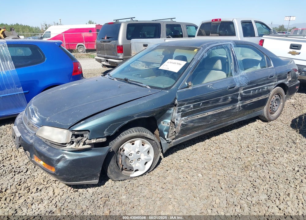1996 HONDA ACCORD LX/EX VIN: 1HGCD5632TA019777