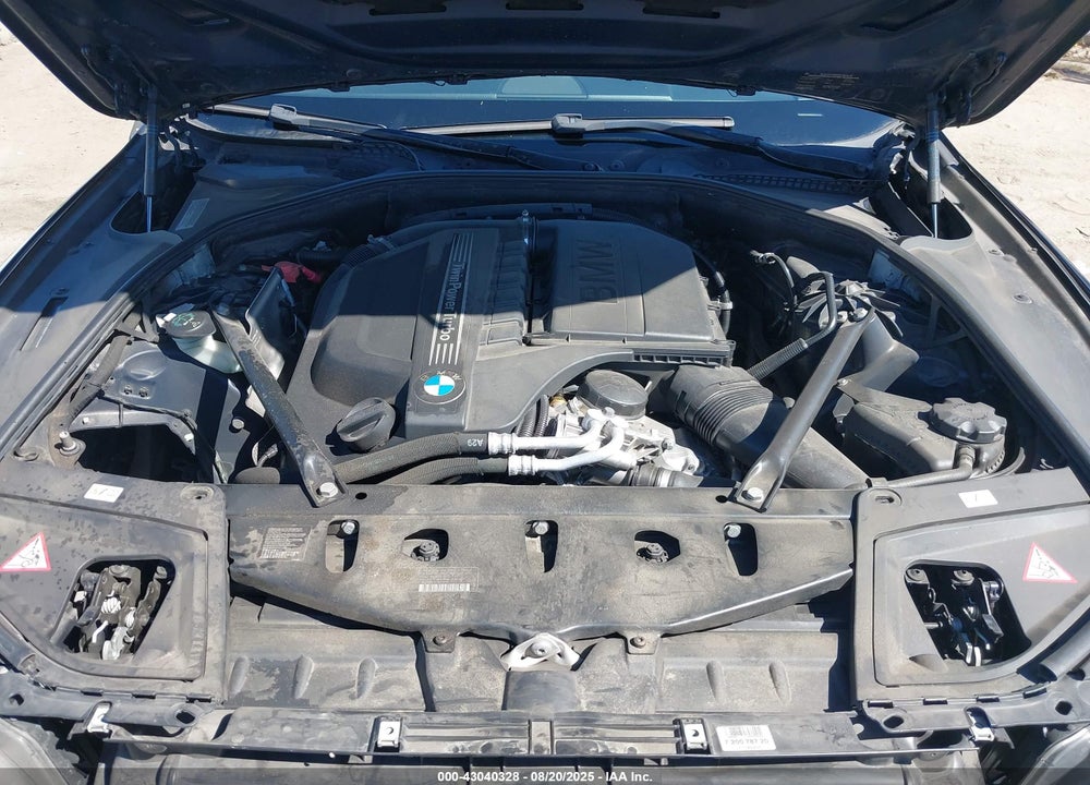 2013 BMW 5 SERIES VIN: WBAFR7C51DDU78858