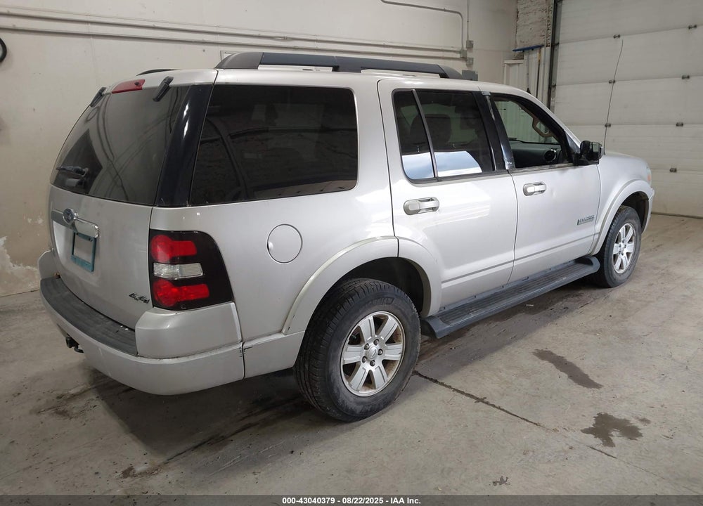 2008 FORD EXPLORER XLT VIN: 1FMEU73E38UA70828