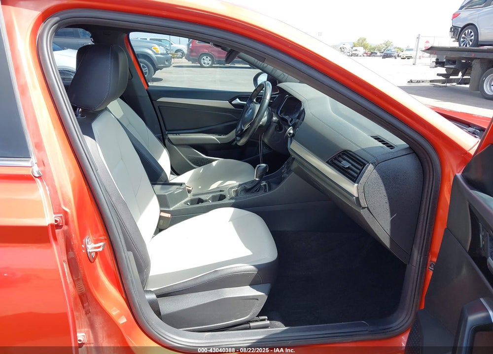 2019 VOLKSWAGEN JETTA VIN: 3VWC57BU4KM236526