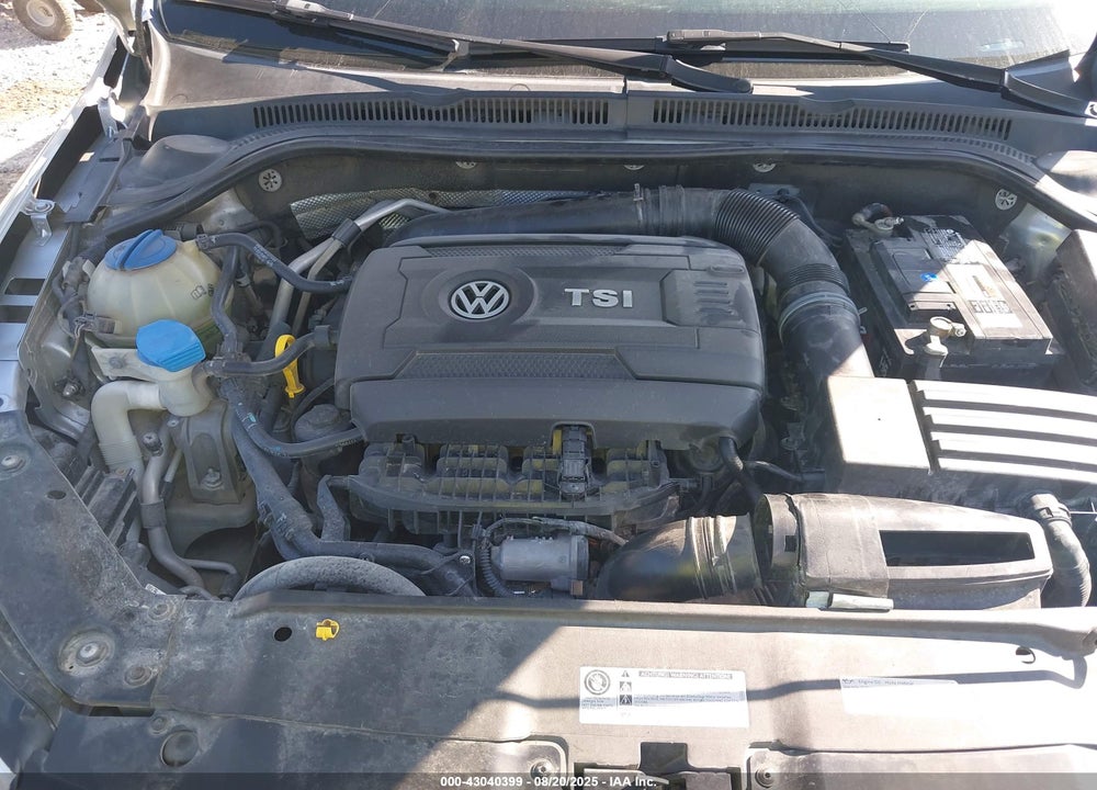 2014 VOLKSWAGEN JETTA 1.8T SE VIN: 3VWD17AJ4EM283387