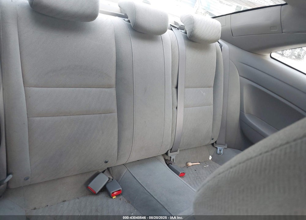 2009 HONDA CIVIC VIN: 2HGFG12699H516493