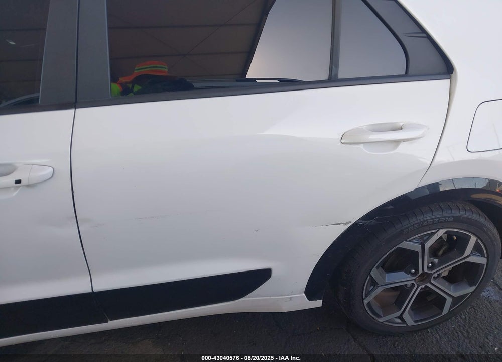 2023 KIA NIRO VIN: KNDCR3LE5P5098757