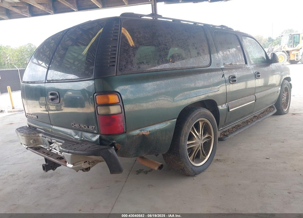 2001 CHEVROLET SUBURBAN 1500 LS VIN: 3GNEC16T71G217733