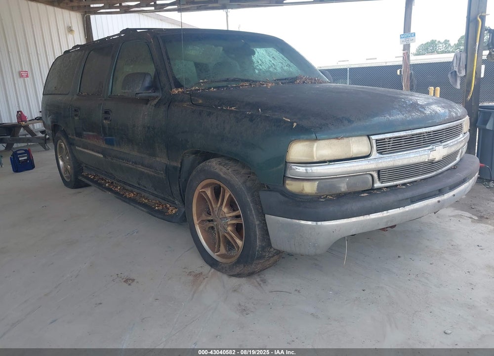 2001 CHEVROLET SUBURBAN 1500 LS VIN: 3GNEC16T71G217733