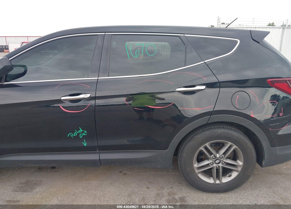 2018 HYUNDAI SANTA FE VIN: 5NMZTDLB4JH089933
